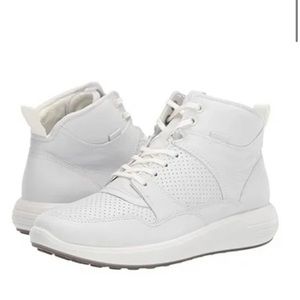 Ecco women’s soft 7 ankle boot